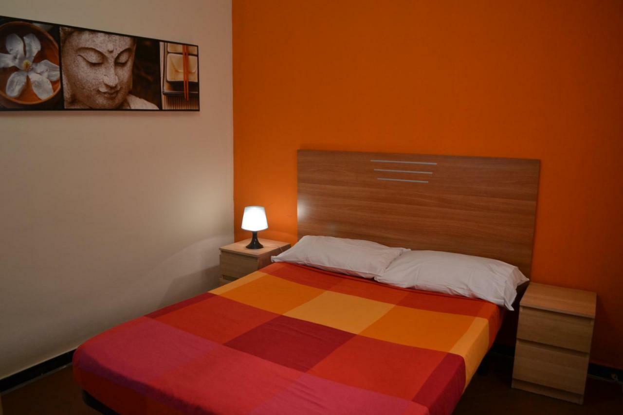 Sleeping Inn Barcelona Bagian luar foto