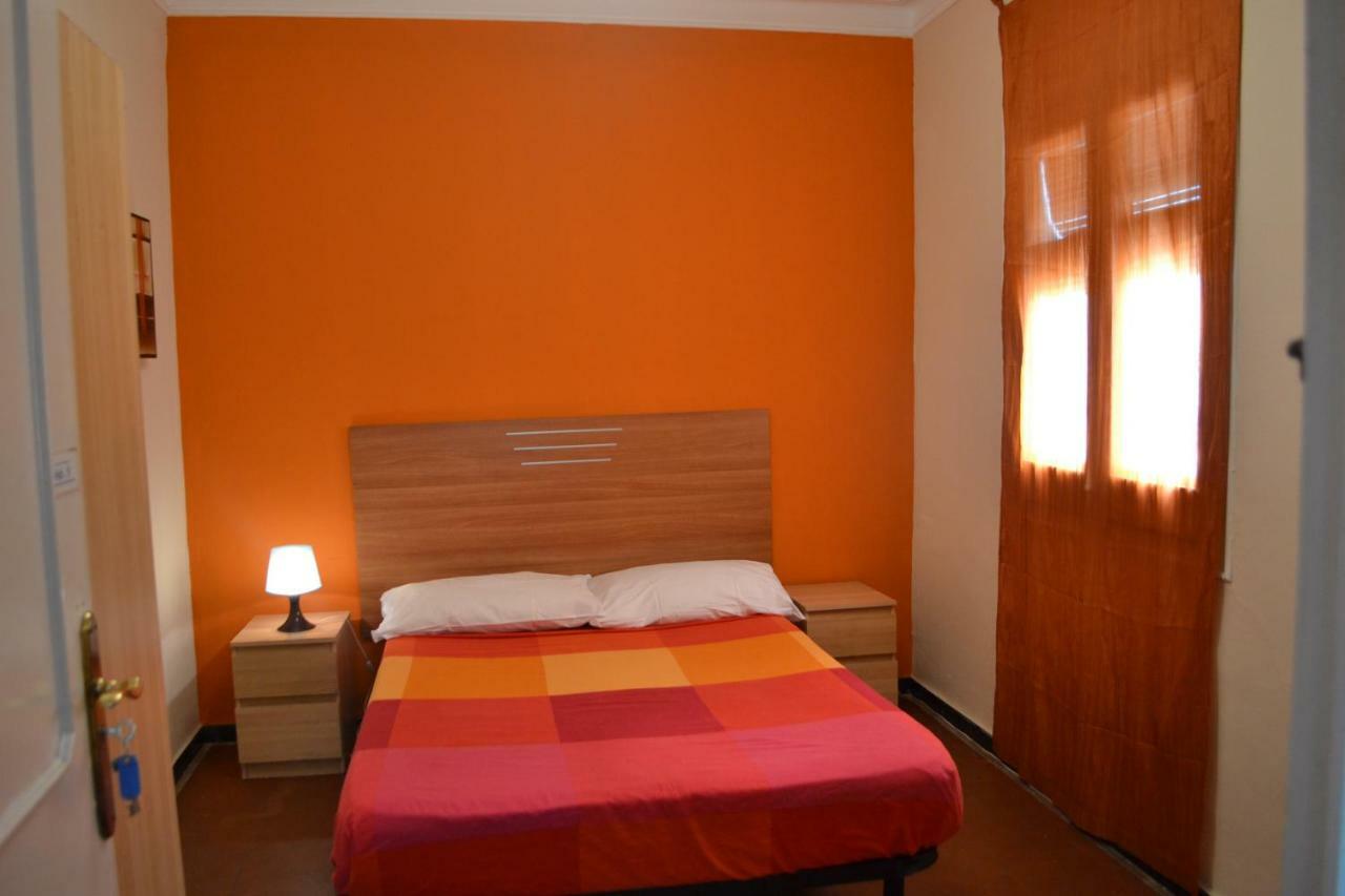 Sleeping Inn Barcelona Bagian luar foto