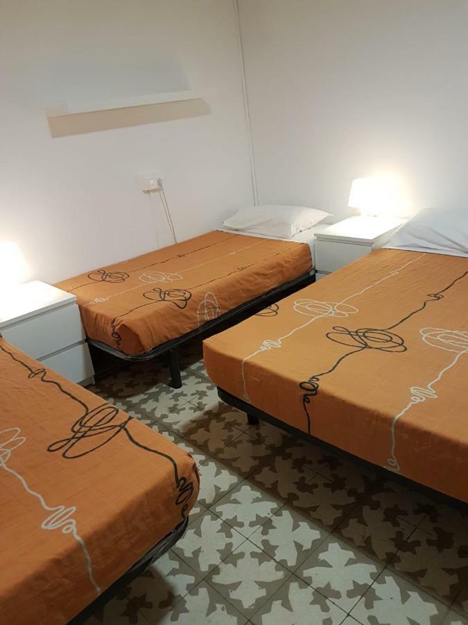 Sleeping Inn Barcelona Bagian luar foto
