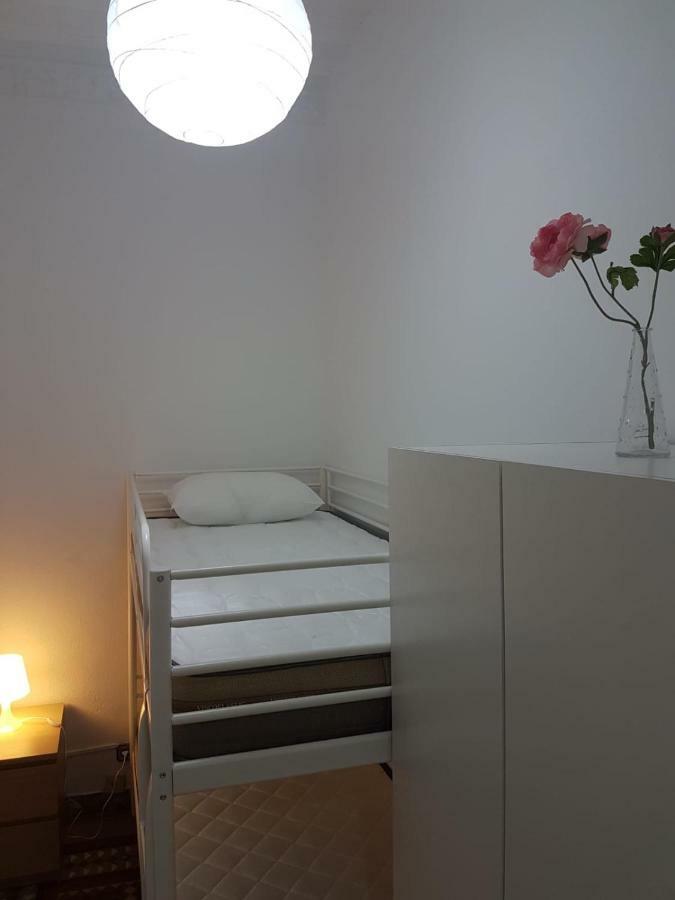 Sleeping Inn Barcelona Bagian luar foto