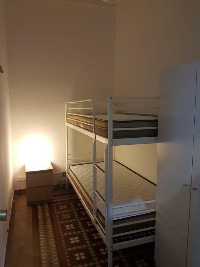 Sleeping Inn Barcelona Bagian luar foto